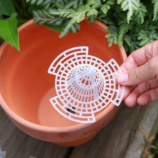 Conical root rot-proof flower pot bottom gasket to prevent soil leakage