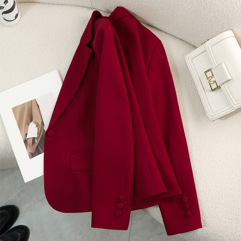 Red Blazer for Women, Spring and Autumn 2026 New Style, Petite Size, Elegant Casual Women's Blazer, High-End Feel