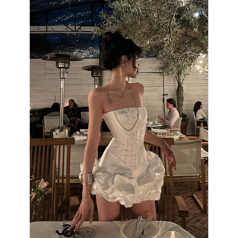 2026 Spring/Summer New White Strapless Socialite Dress Women's Summer Elegant Birthday Dress Little White Dress Short Skirt 2026 Spring/Summer New White Strapless Socialite Dress Women's Summer Elegant Birthday Dress Little White Dress Short Skirt
