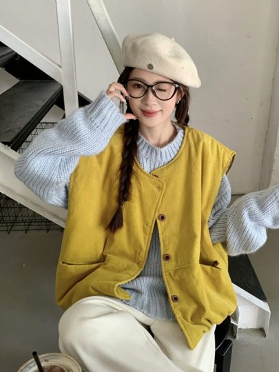 Japanese Retro Yellow Corduroy Vest Jacket for Women, Autumn and Winter Layered Loose Vest Outerwear Cardigan Top