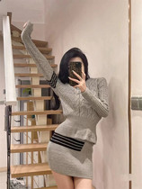 TB skirt sweater suit classic four-bar contrast color showing thinness covering meat jacquard thick twist simple and clean knitted pullover