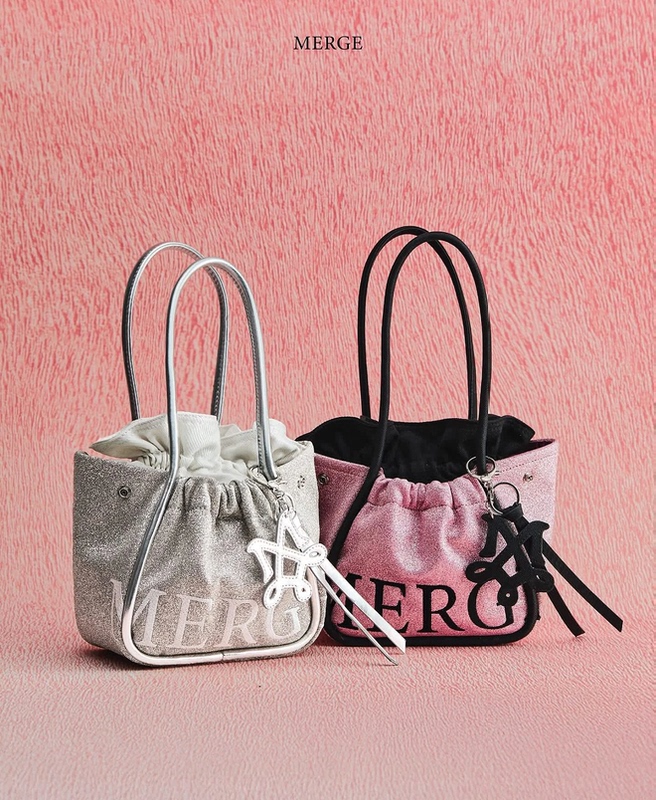 2025 New Thai Merge Niche Designer Collaboration Small Tote Bag for Women, Versatile Handbag and Shoulder Bag