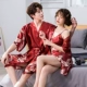 Kích thước lớn vài bộ đồ ngủ sexy phụ nữ mùa xuân, mùa hè và mùa thu bộ đồ ngủ dài trung niên lỏng lẻo áo choàng tắm lụa băng mỏng dịch vụ tại nhà kimono - Night Robe