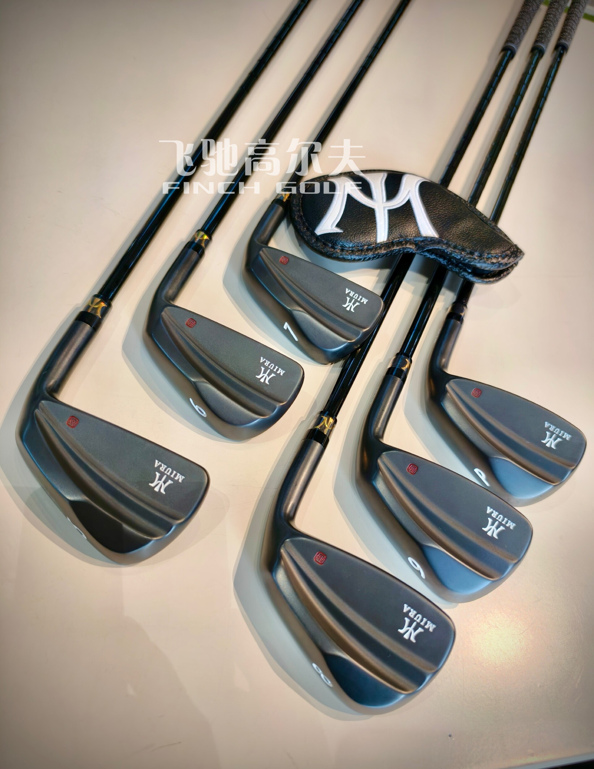 Подлинный MIURA гольф предел хардкор Полунож КМ700 черный день Ковкость хардкор Миура хардкор 