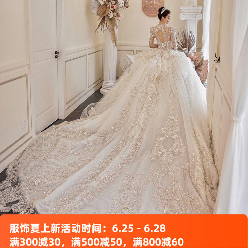 Французское свадебное платье с длинными рукавами bride 2026, новая высококачественная текстура, большой хвост, тяжелая промышленность, роскошная основная пряжа высокой четкости, женская