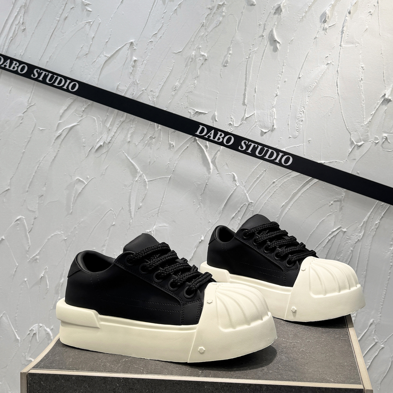 Men's Sneakers 2025 New Style Shell Toe Loafers Lightweight Thick-Soled Height-Increasing Shoes Versatile Low-Top Lace-Up Casual Shoes Men's Sneakers 2025 New Style Shell Toe Loafers Lightweight Thick-Soled Height-Increasing Shoes Versatile Low-Top Lace-Up Casual Shoes