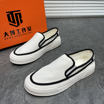 Summer mens shoes breathable hollowed-out mesh casual shoes Korean version trend One foot pedal sloth shoes low to help 100 hitch white shoes