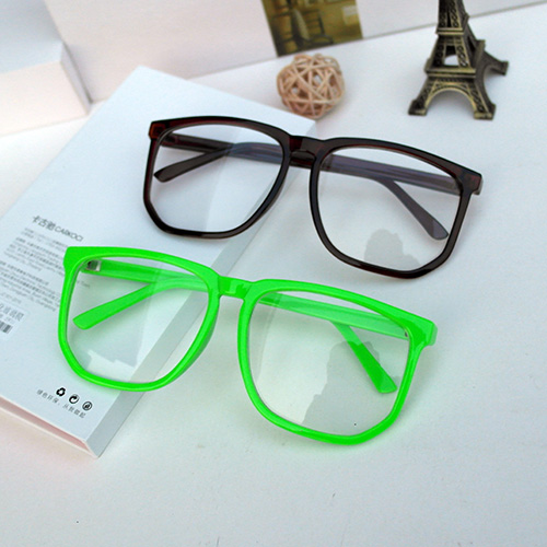Phiên bản tiếng Hàn của khung kính không có ống kính thủy tinh khung lớn kính nam và nữ kính retro khung kính mắt kính gương phẳng tròng kính siêu mỏng 1.76