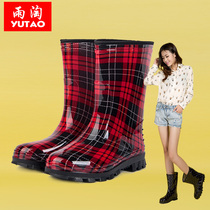 Rain amoy rain shoes womens middle tube Korean non-slip water shoes Rubber shoes galoshes rain boots fashion waterproof adult student rain shoes