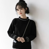 Демисезонный небольшой дизайнерский свитер, приятный телу лонгслив, тренд сезона, высокий воротник