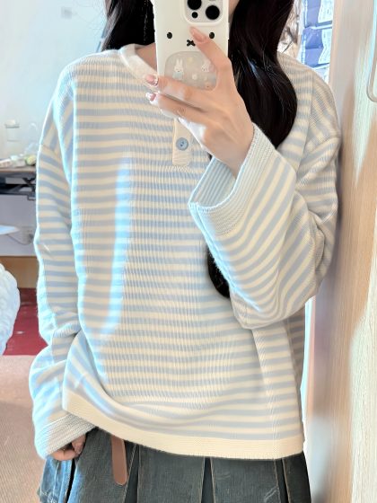 Soft and waxy Korean style contrasting color design striped long-sleeved winter 2026 new style loose right shoulder slimming age-reducing sweater top