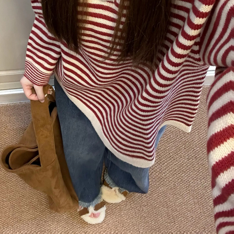 Lazy Style Red Striped Color-Block Knit Top for Autumn, Loose Sweater for Women, Autumn/Winter 2026 New Hot Item