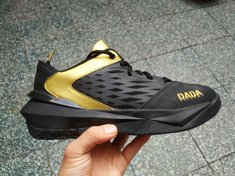 Dada Basketball Shoes Men's Retro Street Basketball Shoes Fan Collectibles Old Shoes Cannot Be Used for Playing Dada Basketball Shoes Men's Retro Street Basketball Shoes Fan Collectibles Old Shoes Cannot Be Used for Playing