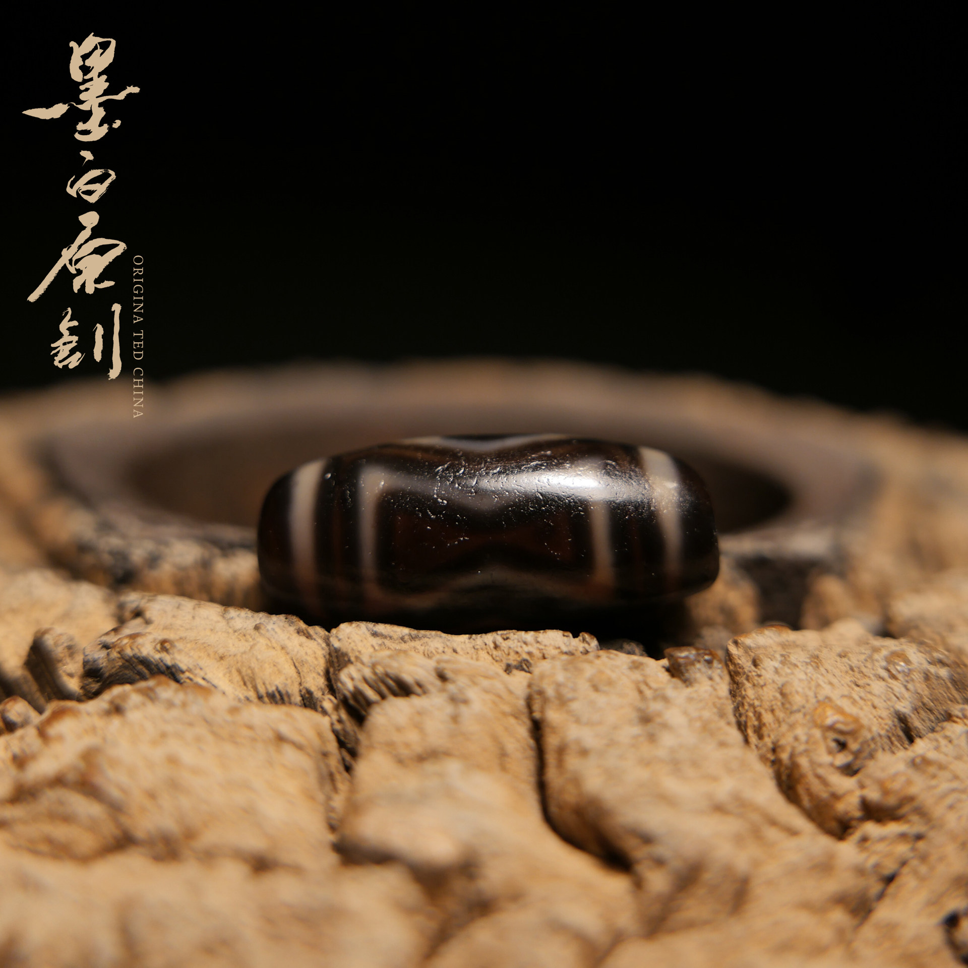 超希少秘蔵天珠‼️秘蔵西蔵老礦手工伝承風化金剛蓮華ニ