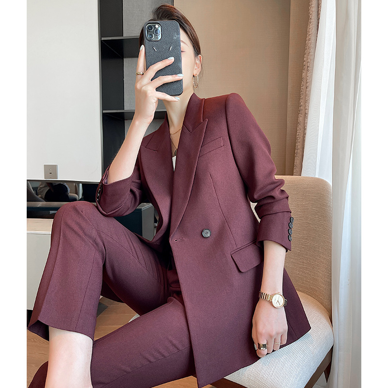YIMU Wine Red Suit Suit Woman Spring Autumn 2021 Autumn Cushion Shoulder High-end to Work Temperament Superior Woman Dress