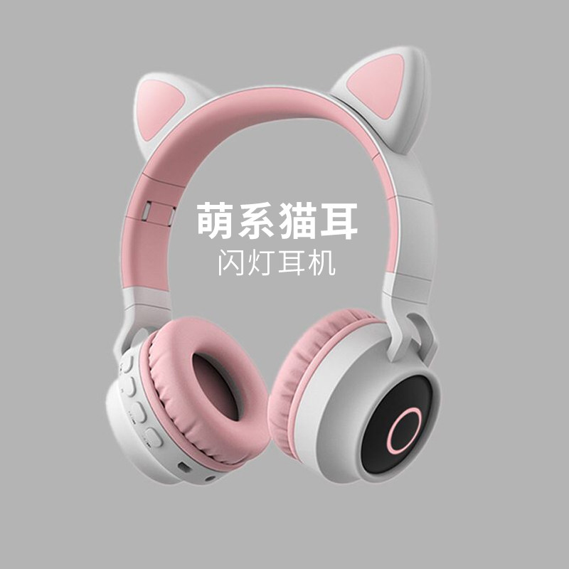 Birthday present girl sends girlfriend girlfriend girlfriend girl junior high school student 14 + students practical surprise walking heart