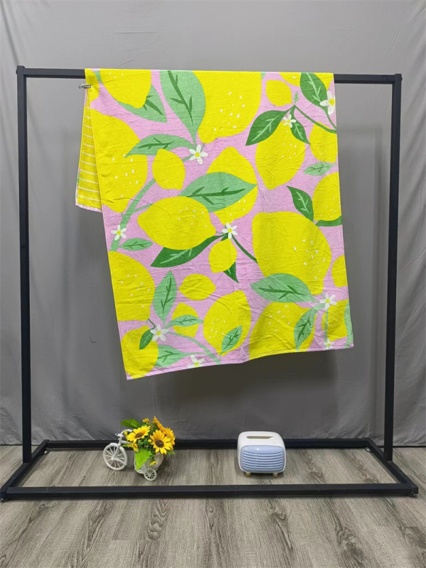 100% Cotton Cut Velvet Yellow Lemon Beach Towel, Large Bath Towel for Outdoor Use at the Seaside, Large Household Bath Towel, Export