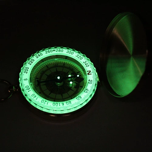 Ночная легкая водонепроницаемая на открытом воздухе указано на северной игло