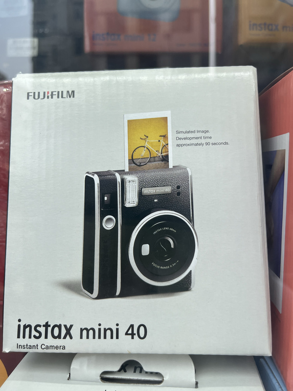 Hong Kong Genuine Fuji Instant Camera Instax Mini40 One-Shot Camera Mini40 Retro Camera