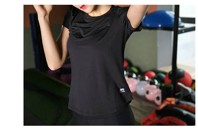 Thể thao T-Shirt nữ ngắn tay nhanh khô lỏng kích thước lớn chạy áo yoga áo giản dị nửa tay áo mồ hôi thấm quần áo tập thể dục