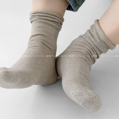 Non-constricting linen cotton loose socks, comfortable socks for middle-aged and elderly people with swollen legs and feet, breathable and dry mid-calf socks