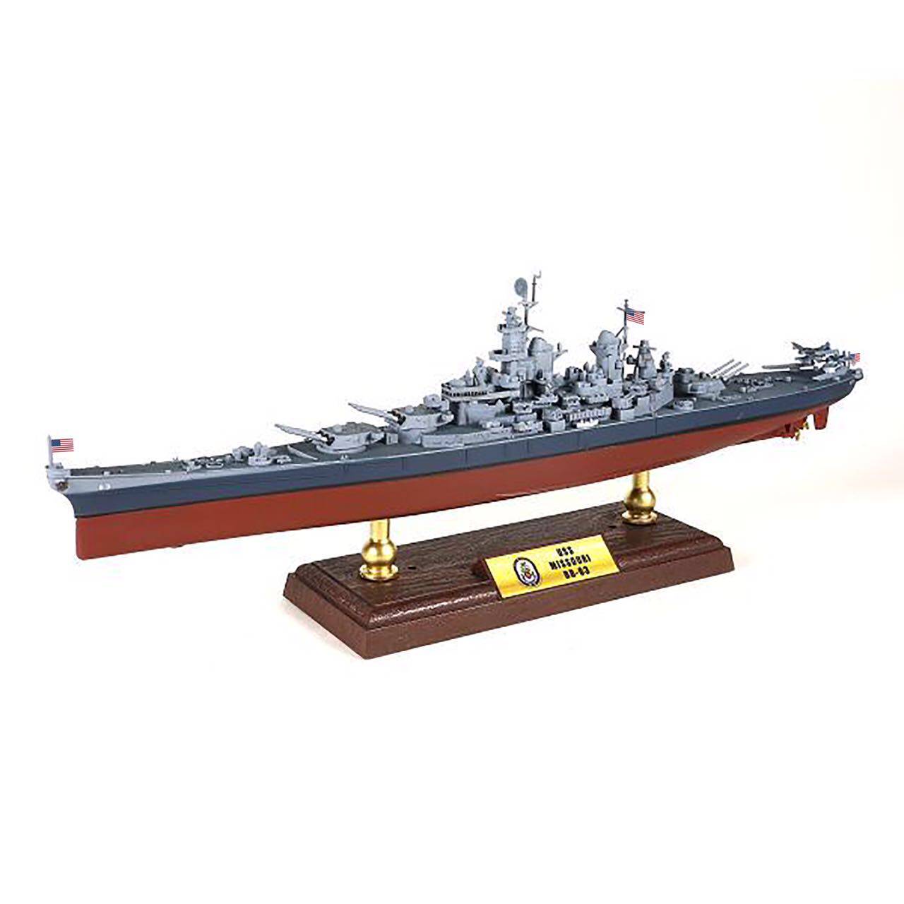 FOV 1: 700 Alloy finished model of the Iowa-class battleship Missouri