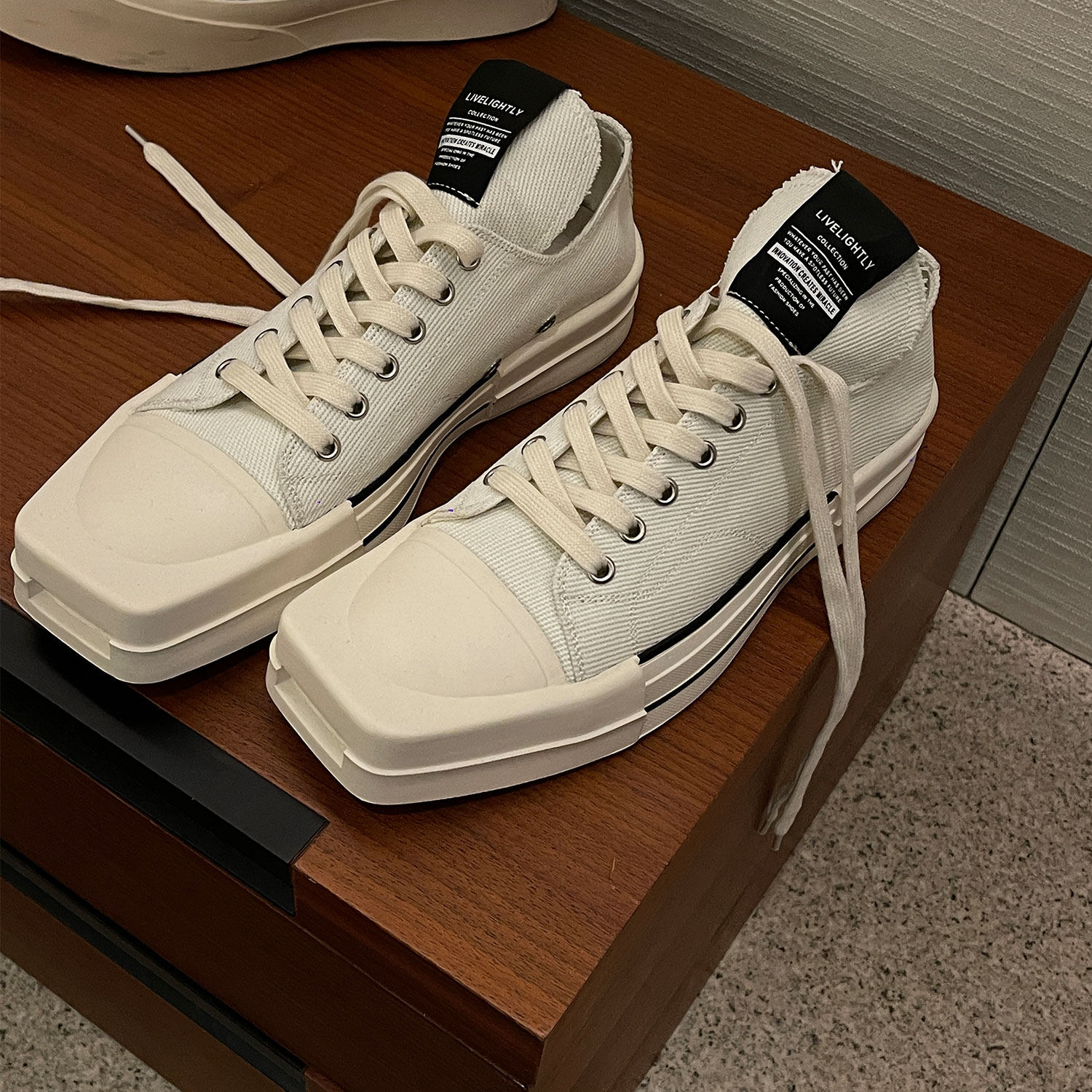 JY Light Cooked Men's Dress Square Head Collage Shoes Fabric Shoes 2022 Spring Lacing Canvas Flat Bottom Shoes Men's Shoes Trendy New