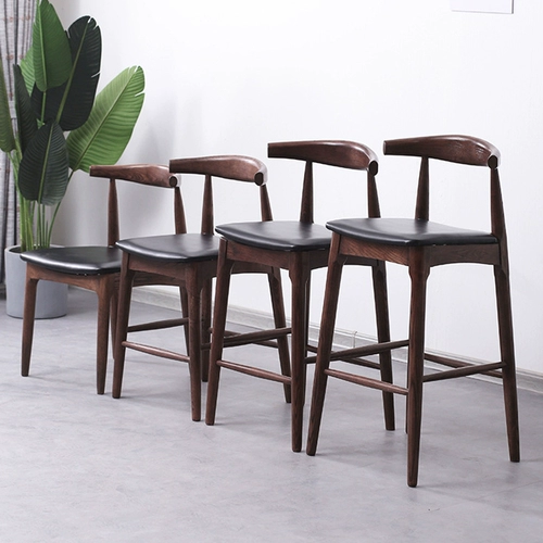 Стул с твердым деревянным столом высокий стул стул с пленком