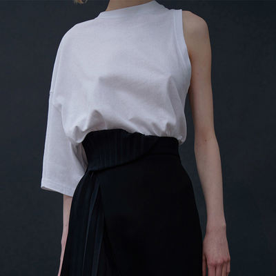 Stylish summer T-shirts for women, unique tops, women's design sense, women's short-sleeved T-shirts, women's niche and trendy new T-shirts, women's charm