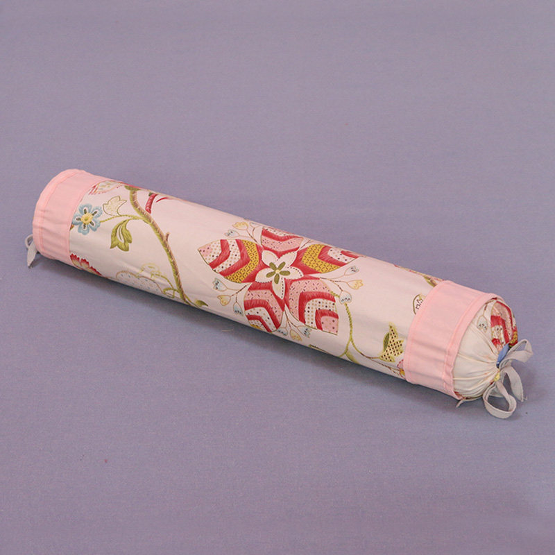 Special traction straightening ridge vertebra shoulder neck spondylosis candy cylinder correction for cervical vertebra reverse arch pillow repair