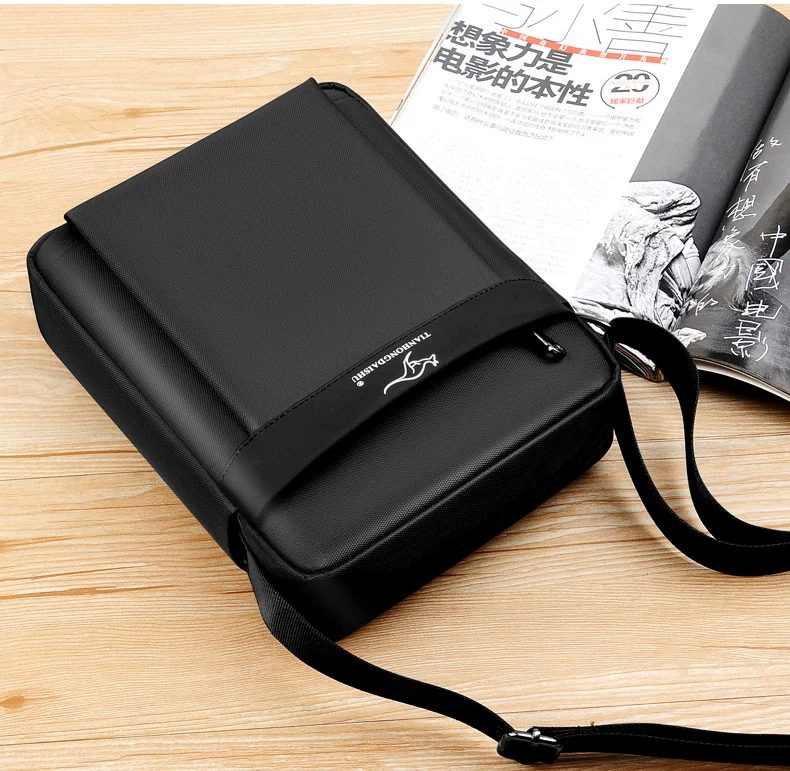 Tianhong kangaroo nam túi đeo vai nam crossbody 2019 thời trang mới thủy triều túi túi nam ba lô vải Oxford - Túi của con người túi xách hàng hiệu