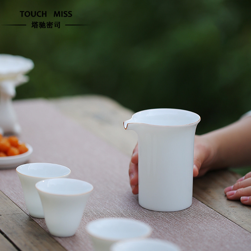 Touch Miss Chinese Sweet White Glaze Tea Set Large Fair Cup Kung Fu Tea Filter Tea Strainer Accessories Drinking Tea Ceramic Cup