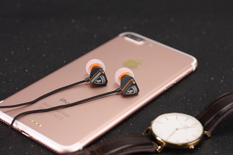 Automobili Lamborghini Huracan I02 In Ear Headphone w/ Mic Remote and Excellent Ear Canal Fit