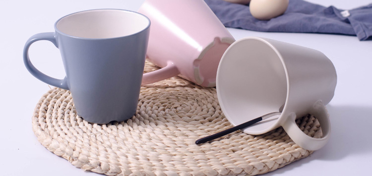 Cốc sứ siêu nhỏ màu đặc biệt cung cấp cốc kiểu Nhật Bản cốc đánh chén sáng tạo tách trà gia đình cốc uống cốc đôi dễ thương bình giữ nhiệt chính hãng