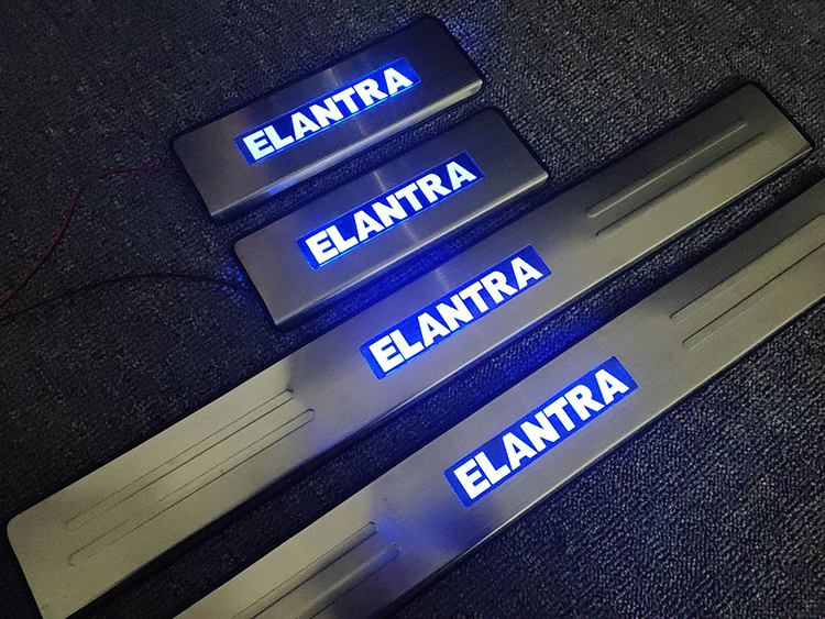 Modern Langdong Illuminated Door Sill Strips, Leanding Yue Dong Led Welcome Footboards, Elantra-Specific Cold Light Footboard Modification Modern Langdong Illuminated Door Sill Strips, Leanding Yue Dong Led Welcome Footboards, Elantra-Specific Cold Light Footboard Modification