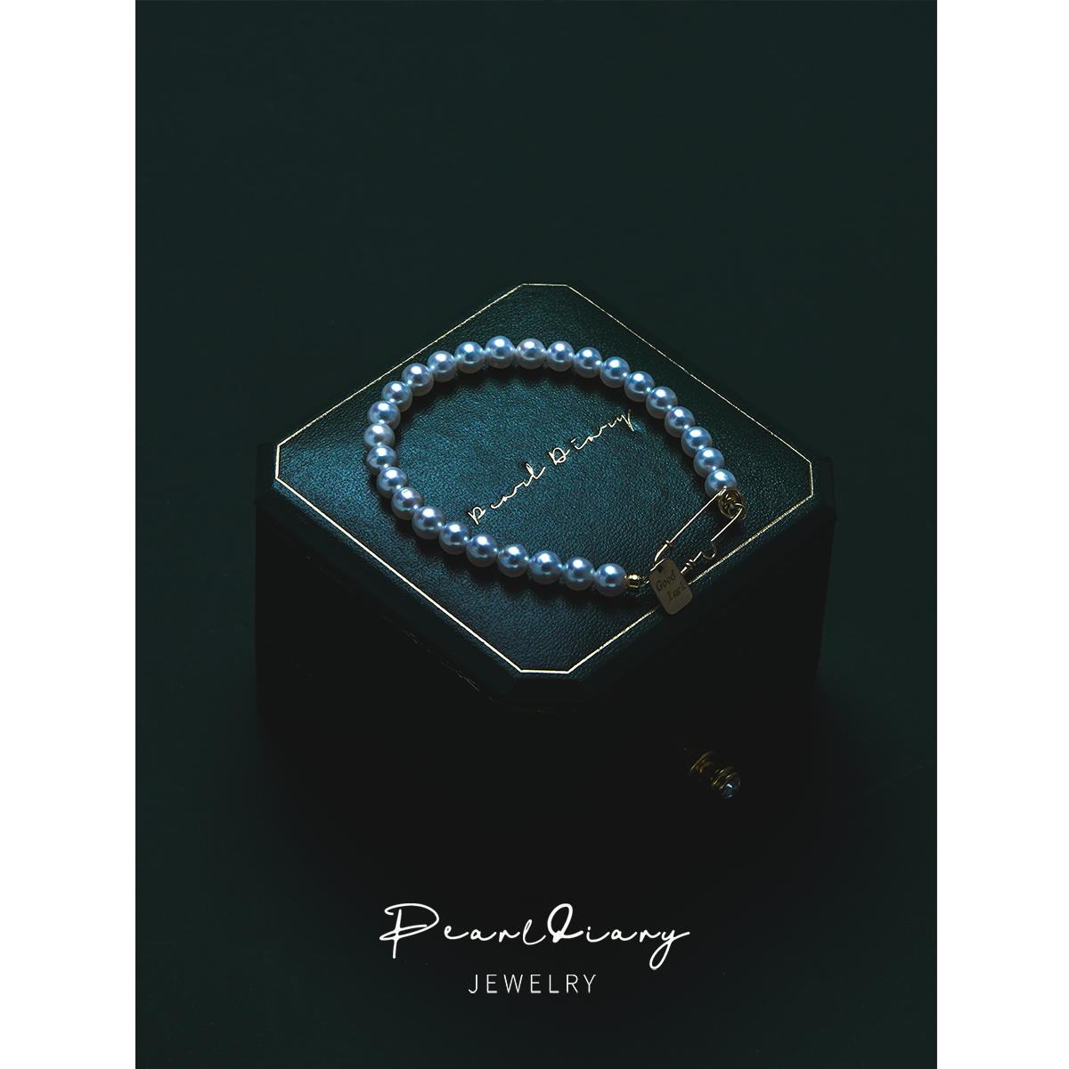 Natural freshwater pearl handmade 18K gold 6-6 5mm extremely light positive and round small beads light and luxurious white collar handmade