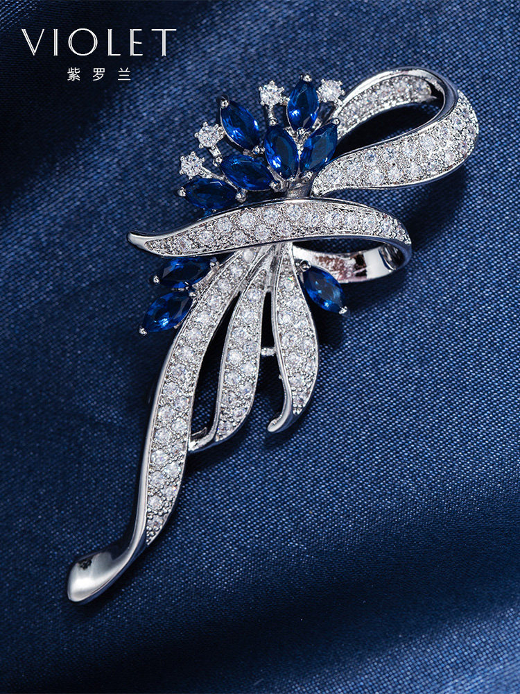 Violet Star Light Luxury Brooch High-End Women's Exquisite Brooch Suit Pin 2025 Birthday Gift