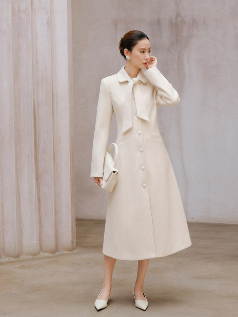 XXNING French lapel strapped waist woolen coat for women in autumn and winter, a rich and luxurious coat with a sense of temperament