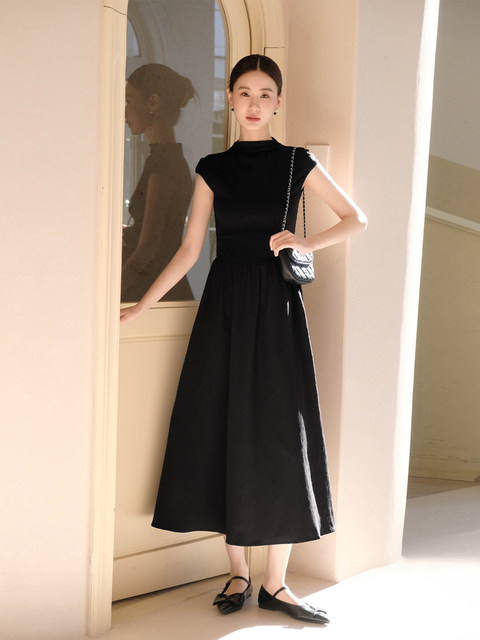 XXNING French light luxury small stand-up collar shoulder sleeve dress women's autumn niche design high waist slimming long skirt