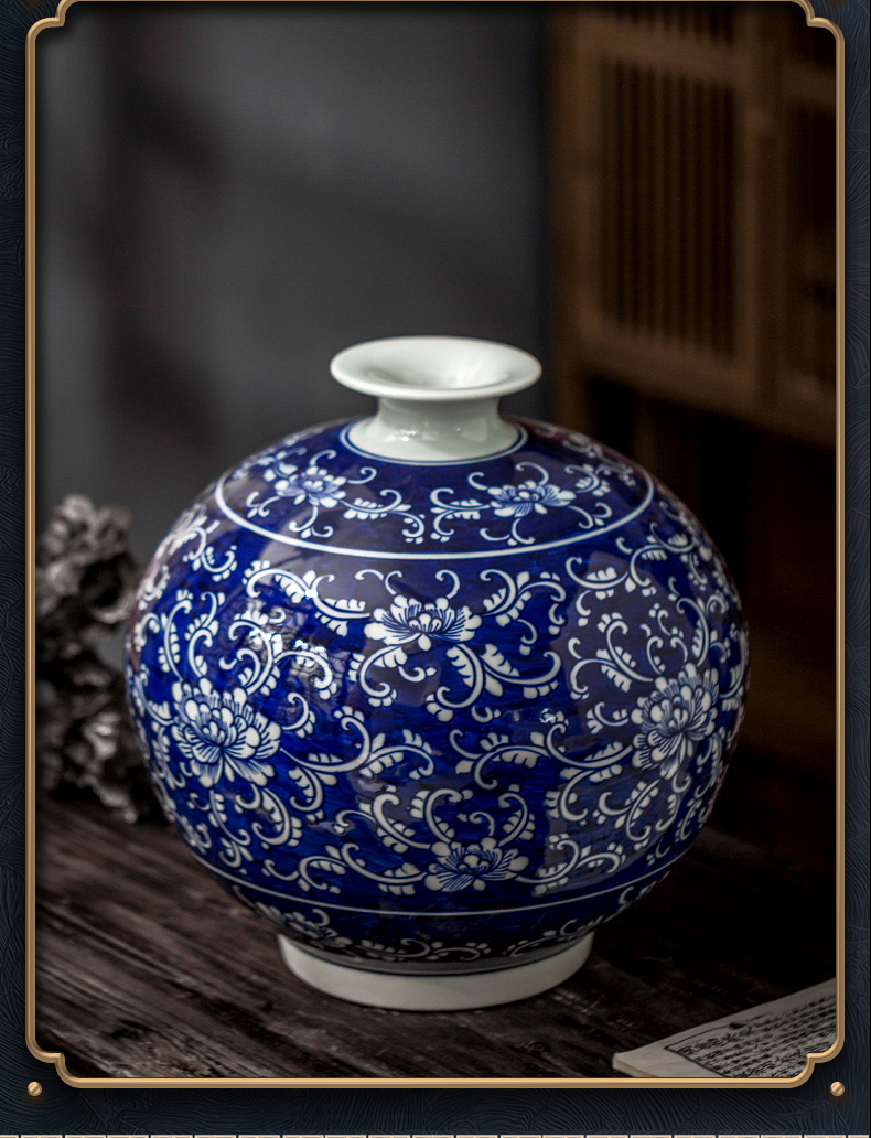 Jingdezhen ceramic hand - made bound branch of blue and white porcelain vase sitting room home rich ancient frame decoration wine furnishing articles at home