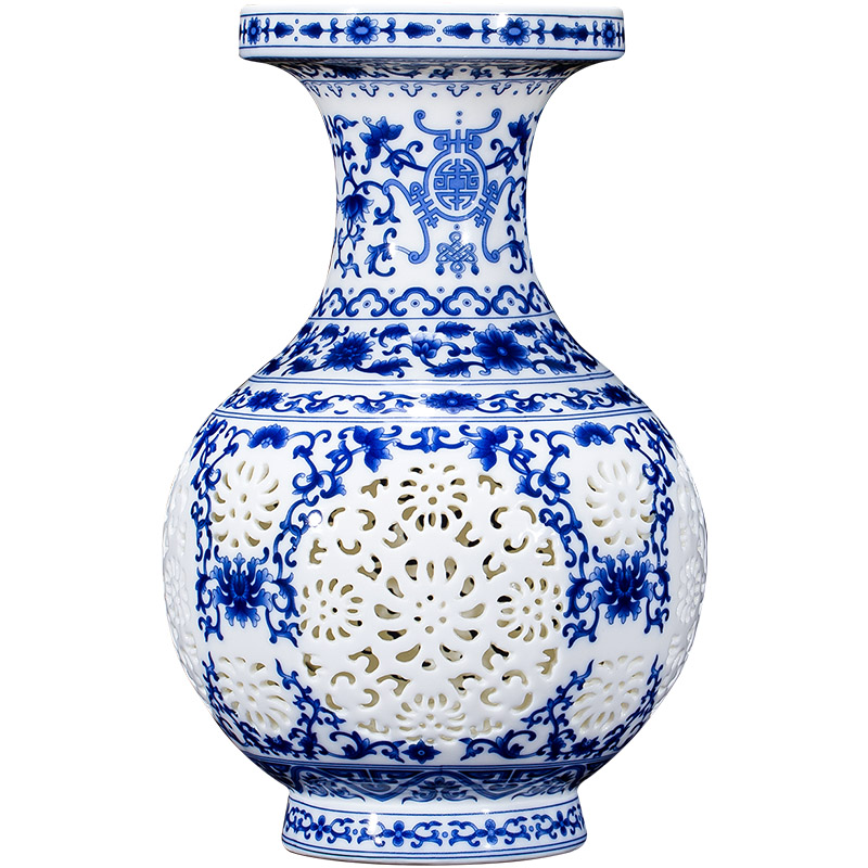 Jingdezhen ceramics hollow - blue and white porcelain vases, flower arrangement of modern Chinese style household wine sitting room adornment is placed