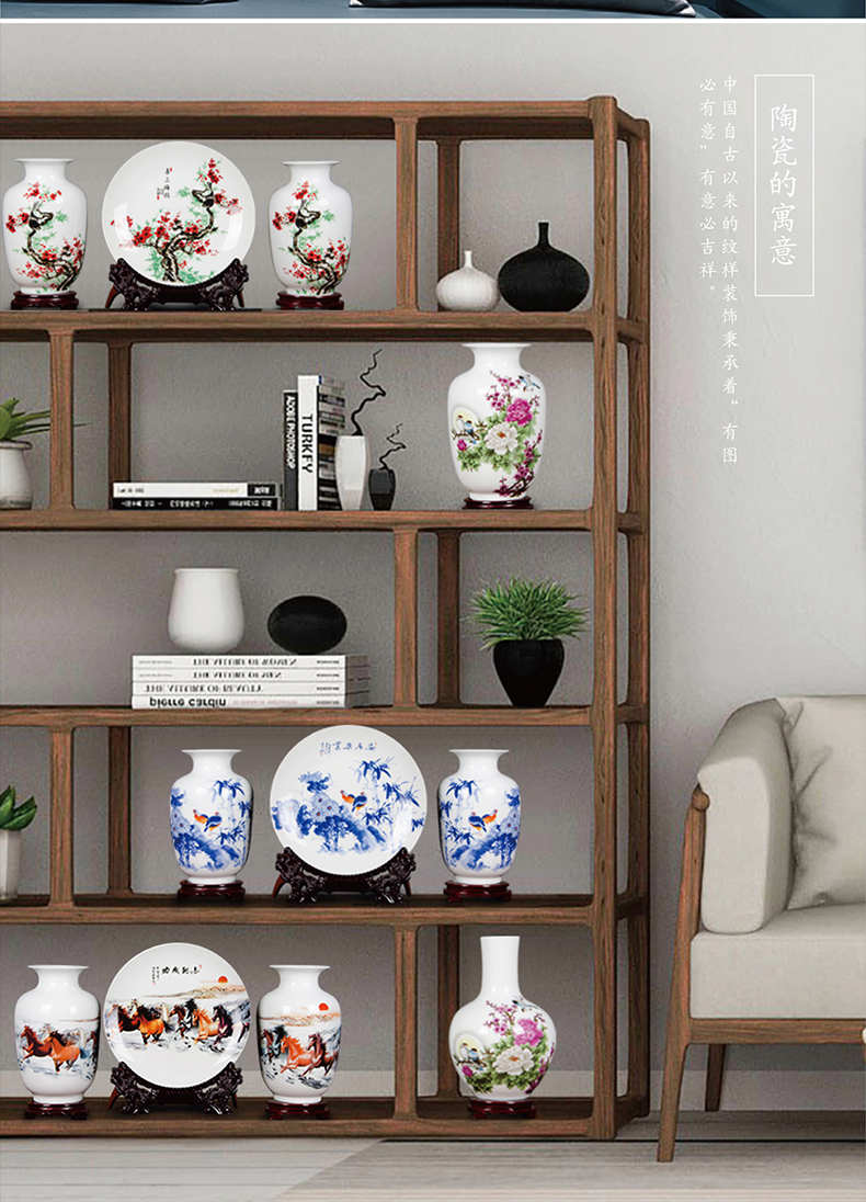 Jingdezhen ceramics three - piece vase furnishing articles new Chinese flower arranging rich ancient frame home wine ark, adornment sitting room