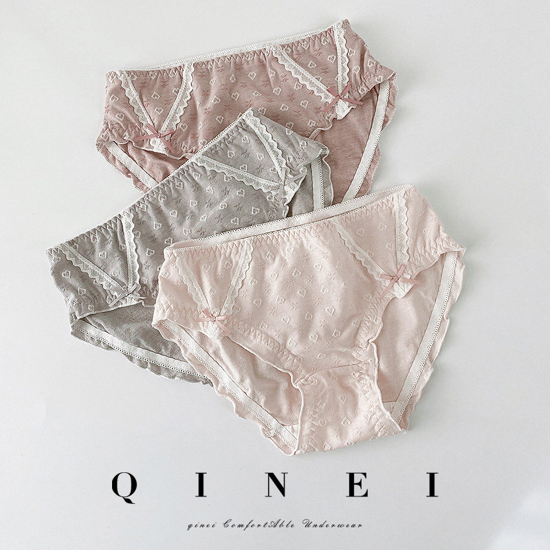 QINEI seven love jacquard underwear women's Japanese pure cotton non-silicone oil wood ear edge antibacterial mid-waist briefs