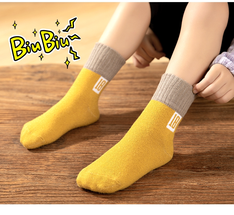 Vớ trẻ em cotton dày mùa đông cộng với vớ nhung cho bé trai mùa thu và mùa đông bé trai và bé gái trong vớ vớ terry vớ ở trẻ lớn thời trang trẻ em