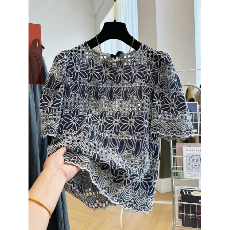 Chic Design, Hollow Embroidered Lace Shirt for Women, Summer Thin Short-Sleeved Shirt, French Style, Light Luxury Top Chic Design, Hollow Embroidered Lace Shirt for Women, Summer Thin Short-Sleeved Shirt, French Style, Light Luxury Top