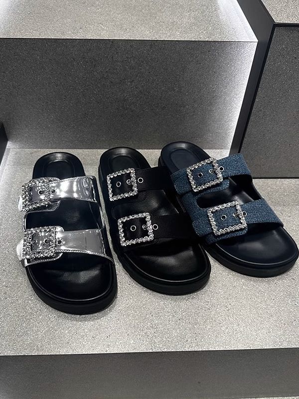 Xiao C Same Style Sandals 2025K Summer New Women's Shoes 71720088 Shiny Diamond Buckle Thick-Soled Outdoor Birkenstock-Style Slippers Xiao C Same Style Sandals 2025K Summer New Women's Shoes 71720088 Shiny Diamond Buckle Thick-Soled Outdoor Birkenstock-Style Slippers