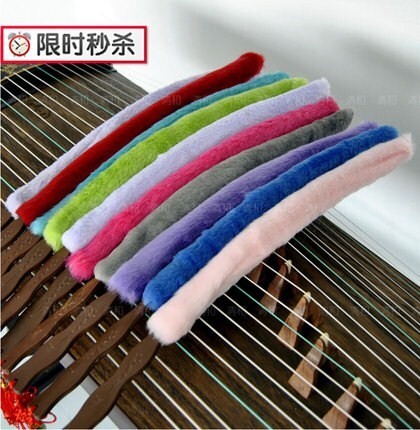Guzheng brush sweep ash does not drop hair long hair brush can be bent sweeping ash care instrument special piano brush fold continuously.
