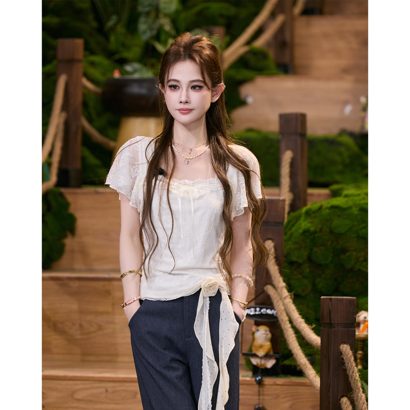 Tuntun Spring/Summer [Lace Flower Letter] Exquisite and Dreamy Ballet Girl Ruffled Lace Square Neck T-Shirt