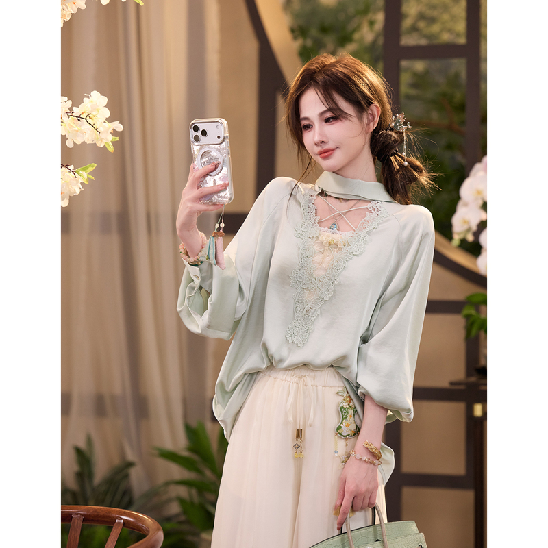 Tunt Spring/Summer [Embroidered Spring Deepness] Reversible Cool and Minimalist Style Hollow Out Backless Lace Shirt