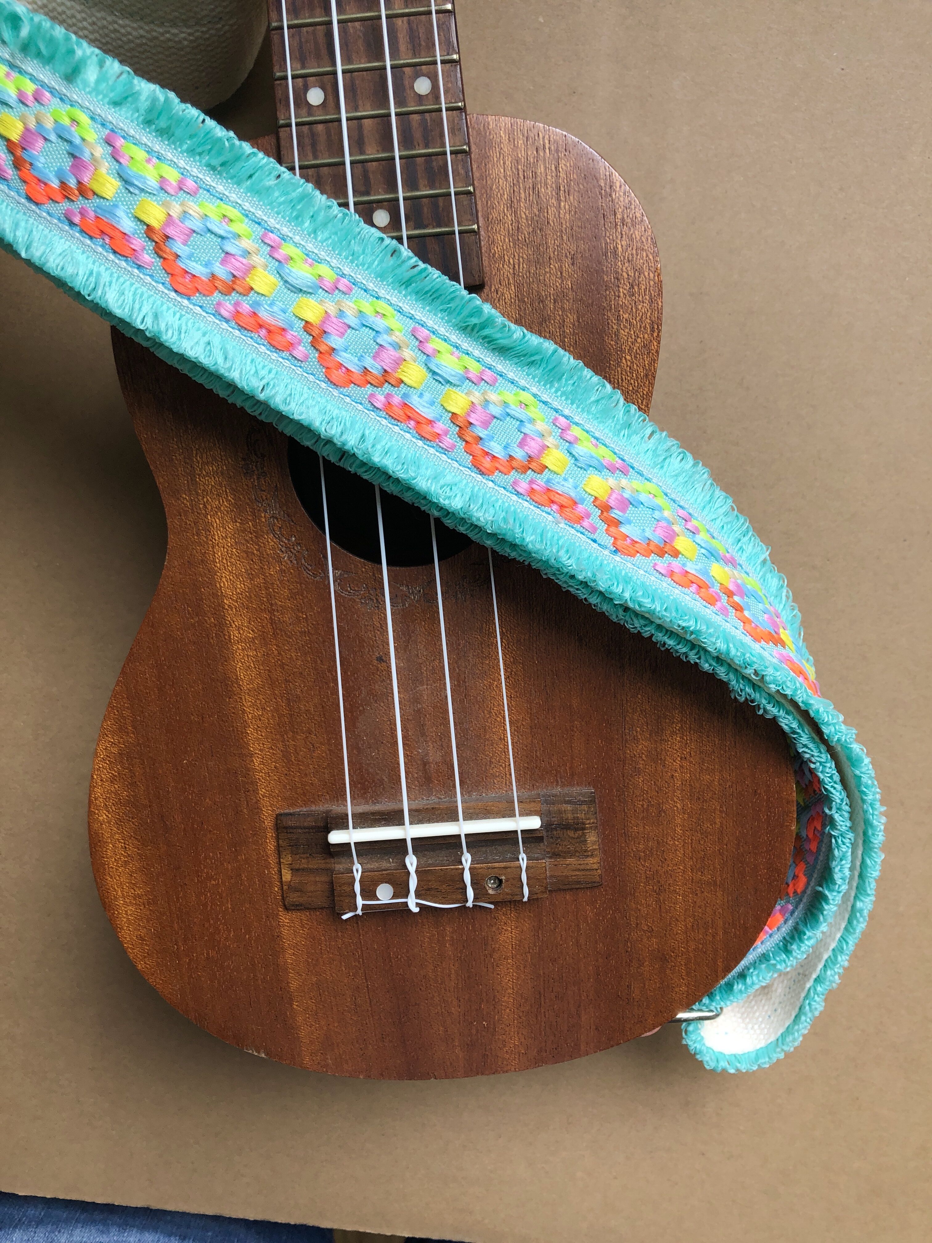 Pure handmade mint green flow Suyukri Bag Jukri shoulder strap ukulele strap